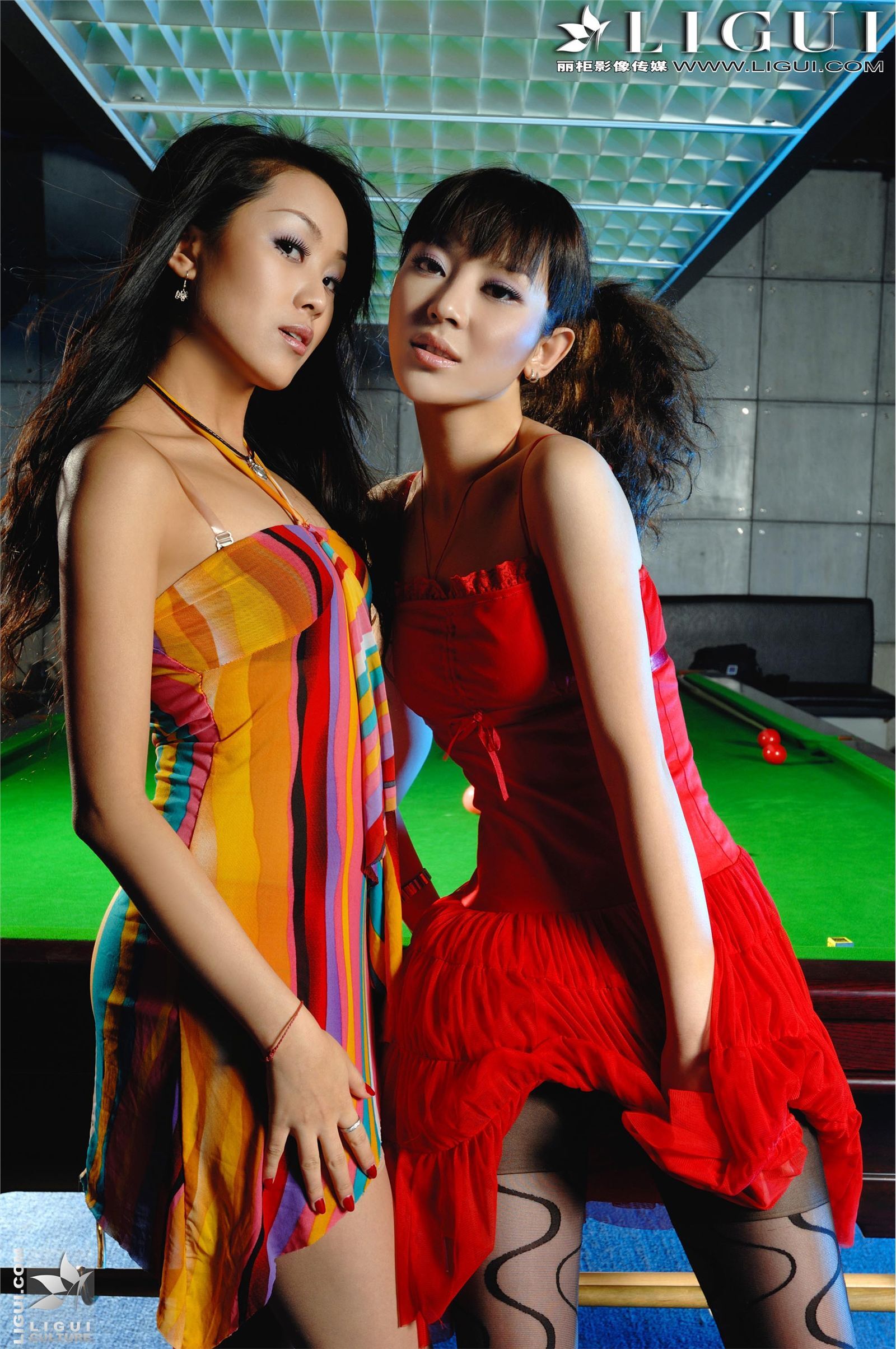 [ligui cabinet] 130207 model pictures of Linda and mihuimei